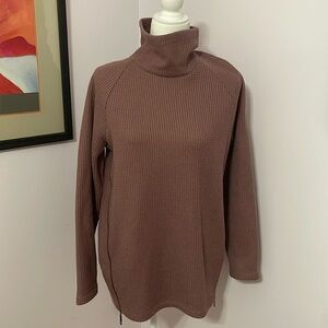 Women’s L. L. Bean Signature Fleece Tunic, Size Medium, Dusty Rose Color